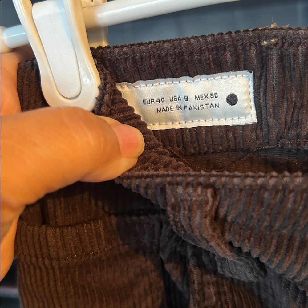ZARA Mid-rise Corduroy Bootcut Pants in Brown size 8 - Picture 12 of 12